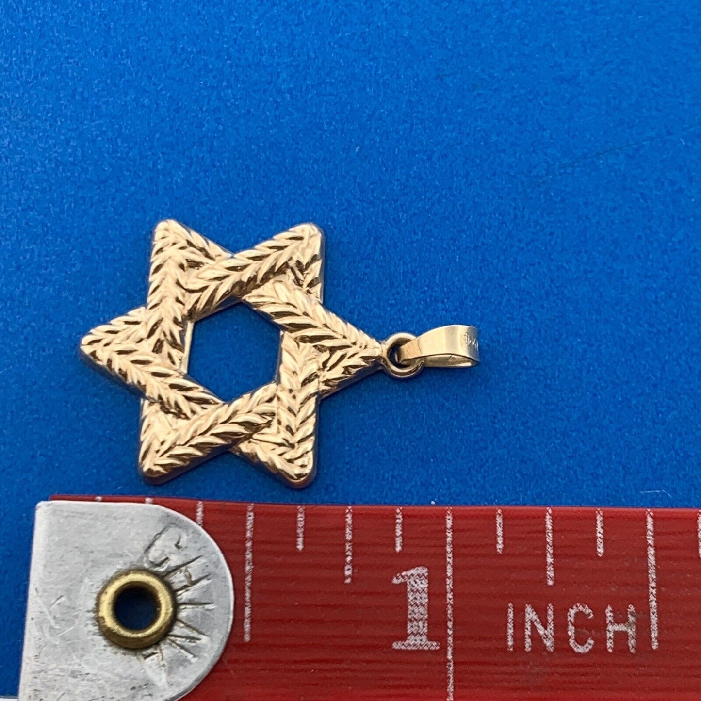 Gorgeous 14k Yellow Gold Rope Braid Religious Star of David Dangle Pendant