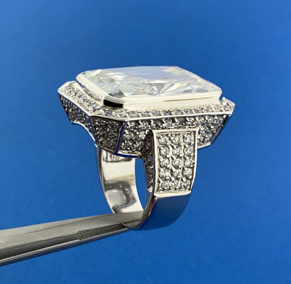 Designer Sterling Silver Cubic Zirconia Solitaire Halo Accents Statement Ring