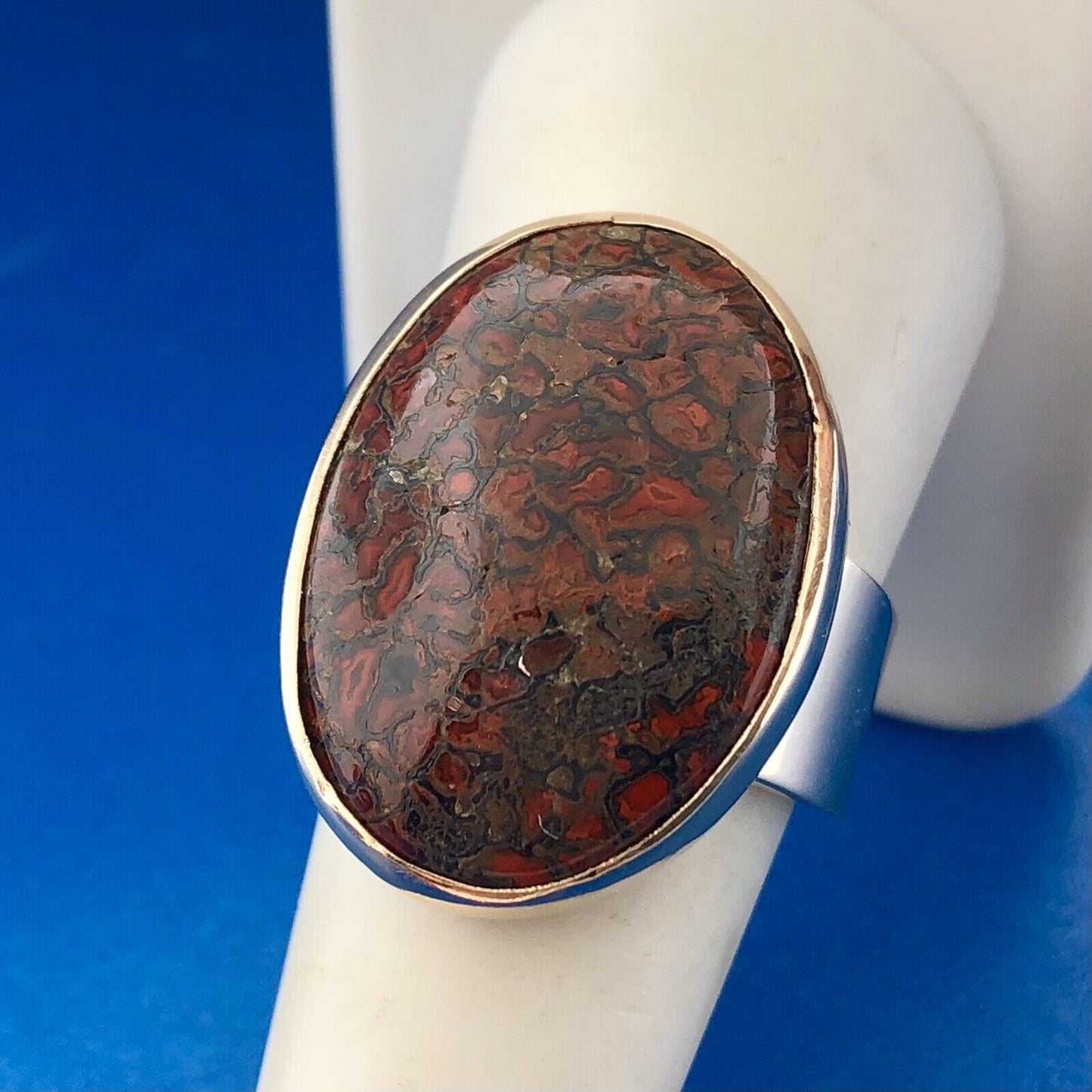Modernist 14K Yellow Gold Oval Red And Black Gemstone Statement Cocktail Ring