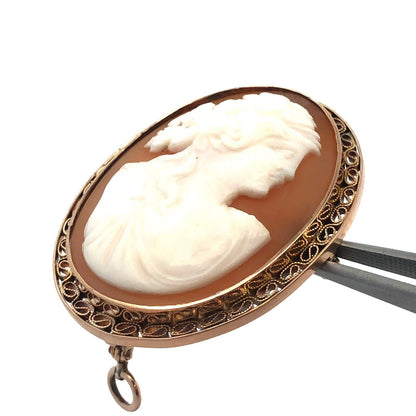 Vintage 10K Yellow Gold Oval Carved Brown Cameo Filigree Brooch Pendant