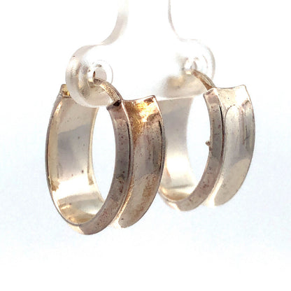 Designer JCM 925 Sterling Silver Oval Hoop Earrings