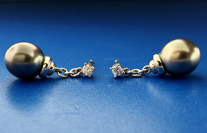 Stunning 14K White Gold Black Pearl Diamond Dangle Drop Earrings