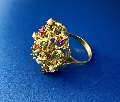 Vintage 18K Yellow Gold Ruby Emerald Pearl Christmas Tiered Dome Cocktail Ring
