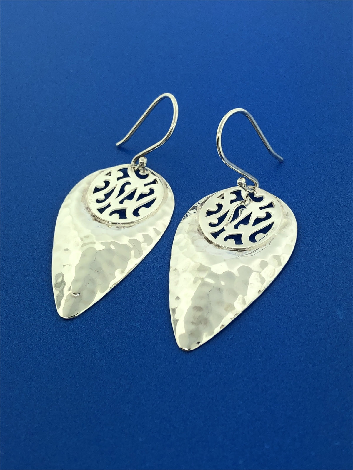 Designer RGN 925 Sterling Silver Hammered Open Scroll Pear Drop Dangle Earrings