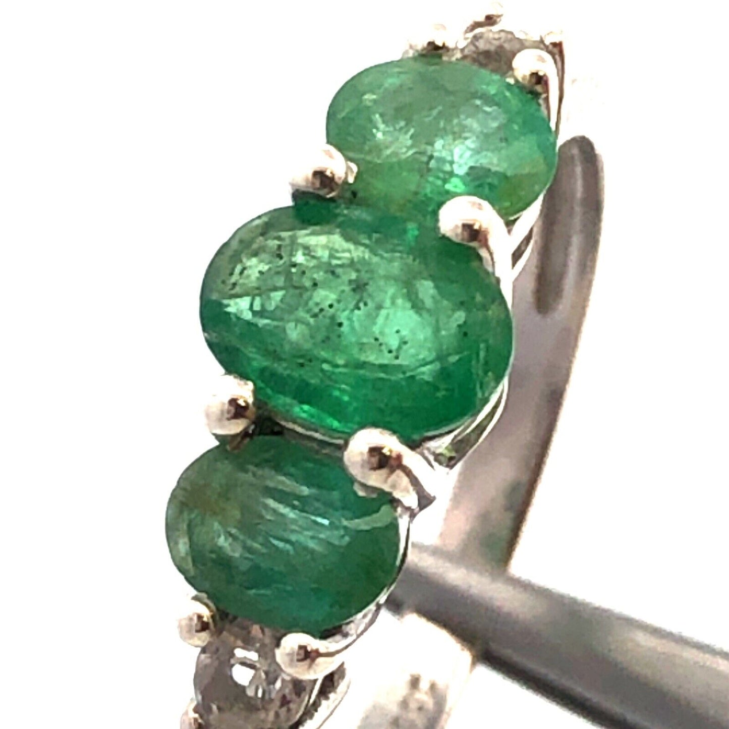 Designer TGGC 925 Sterling Silver Oval Emerald Trio White Amethyst Accent Ring