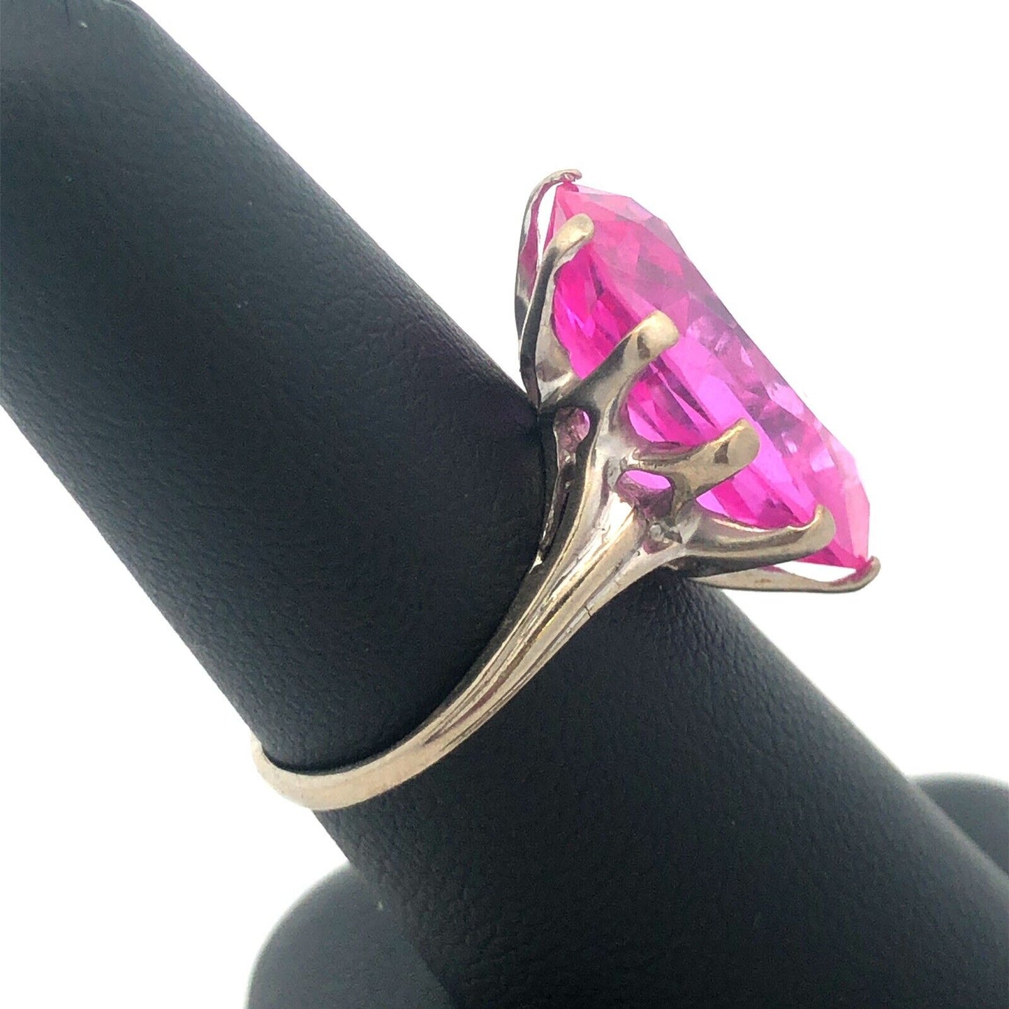 Designer 10k White Gold Oval Cut Hot Pink Sapphire Statement Cocktail Ring