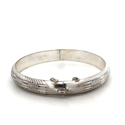 Vintage IBB 925 Sterling Silver Textured Round Hinged Bangle Bracelet