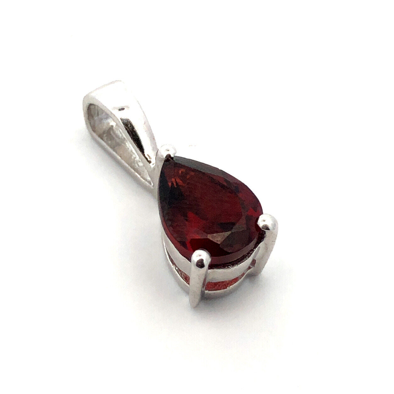 Designer TGGC 925 Sterling Silver Pear Cut Garnet January Anniversary Pendant