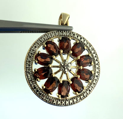Designer Vermeil 925 Sterling Silver Oval Garnets Diamond Accent Round Pendant