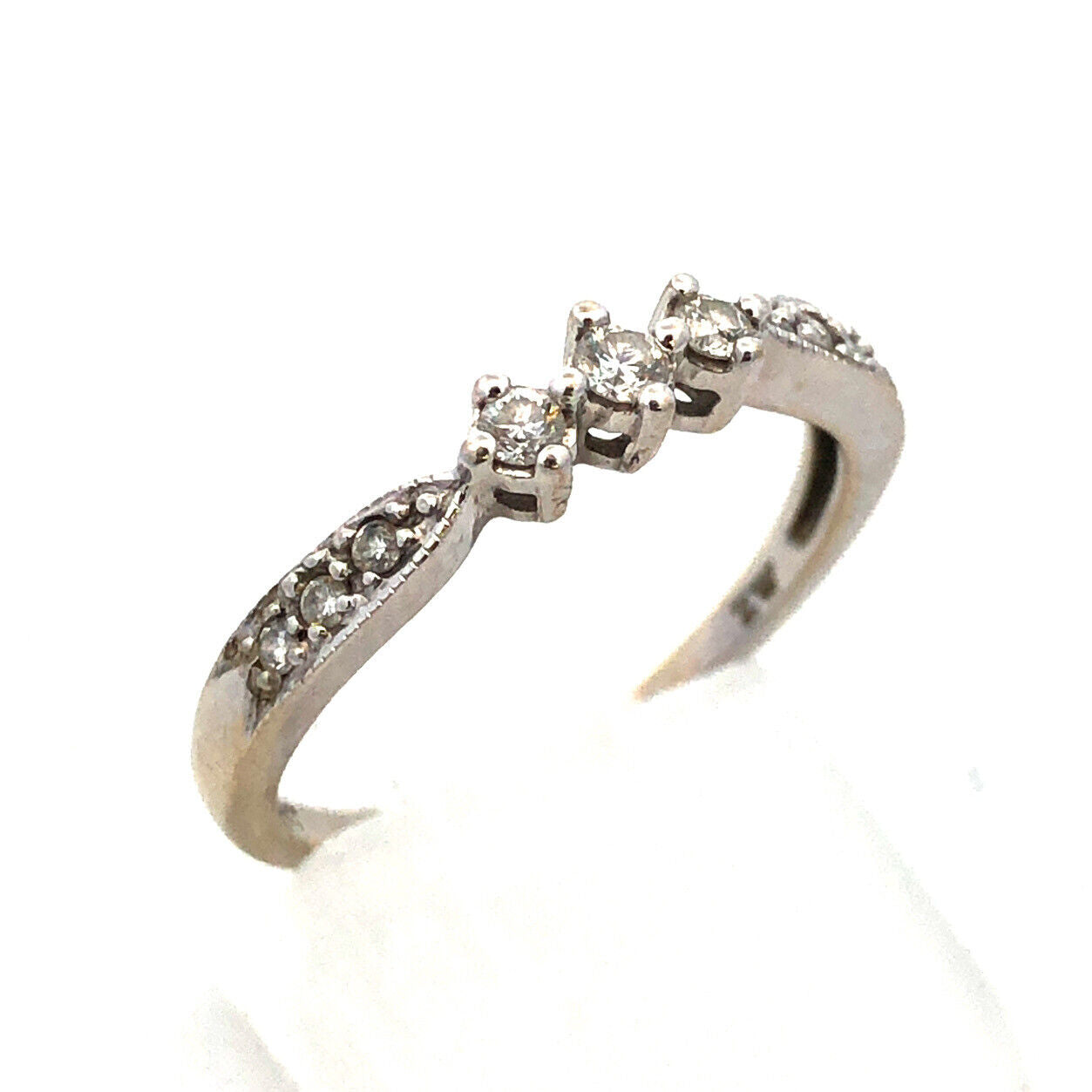 Designer 14K White Gold Round Diamond Wedding Anniversary Promise Band Ring