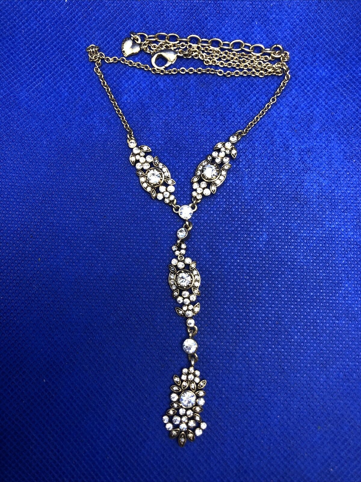 Designer carolee gold tone rhinestone Y-Drop statement necklace