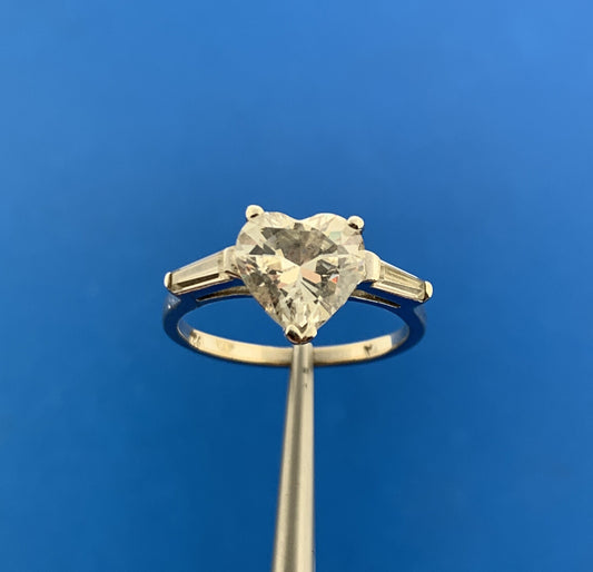 Sparkling 925 Sterling Silver Cubic Zirconia CZ Heart Solitaire w/ Accents Ring