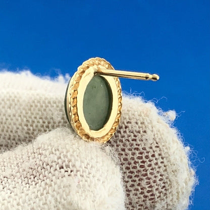 Retro 14K Yellow Gold Oval Jade Jadeite Cabochon Stud Earrings