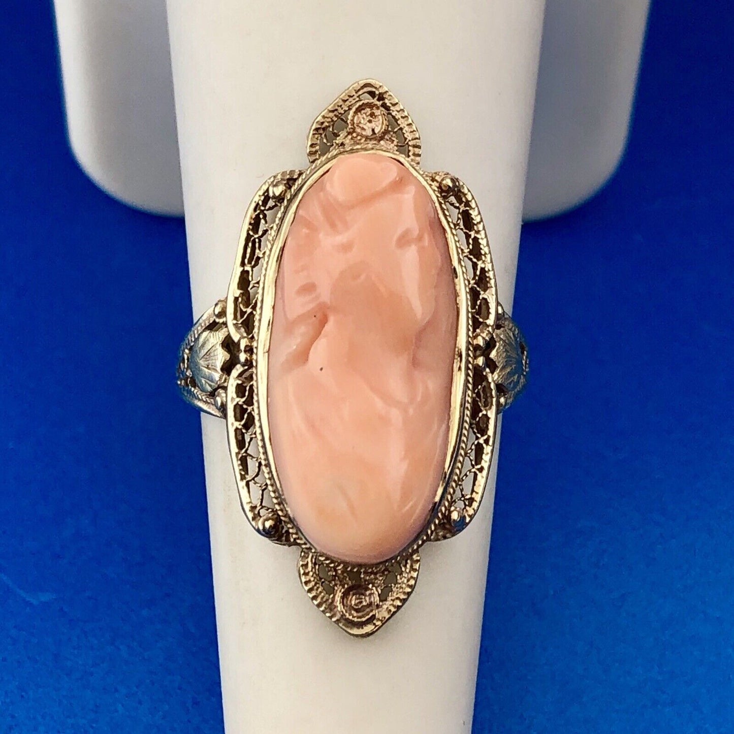 Victorian 14K Yellow Gold Carved Pink Cameo Filigree Statement Finger Ring