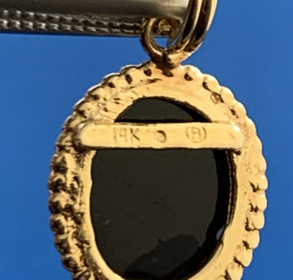 Designer 14K Yellow Gold Oval Black Onyx Cabochon Drop Pendant