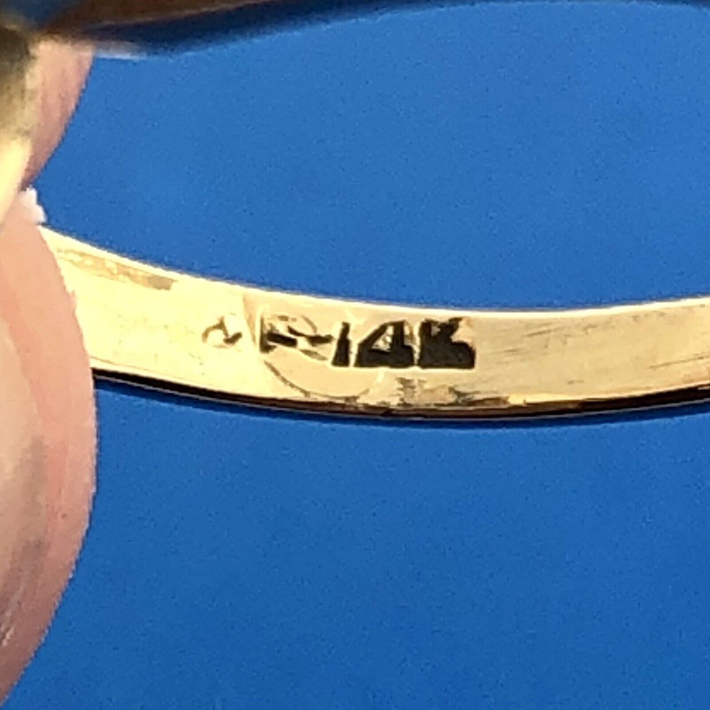 Estate 14K Yellow Gold Oval Opal Trio October Anniversary Occasion Bypass Ring