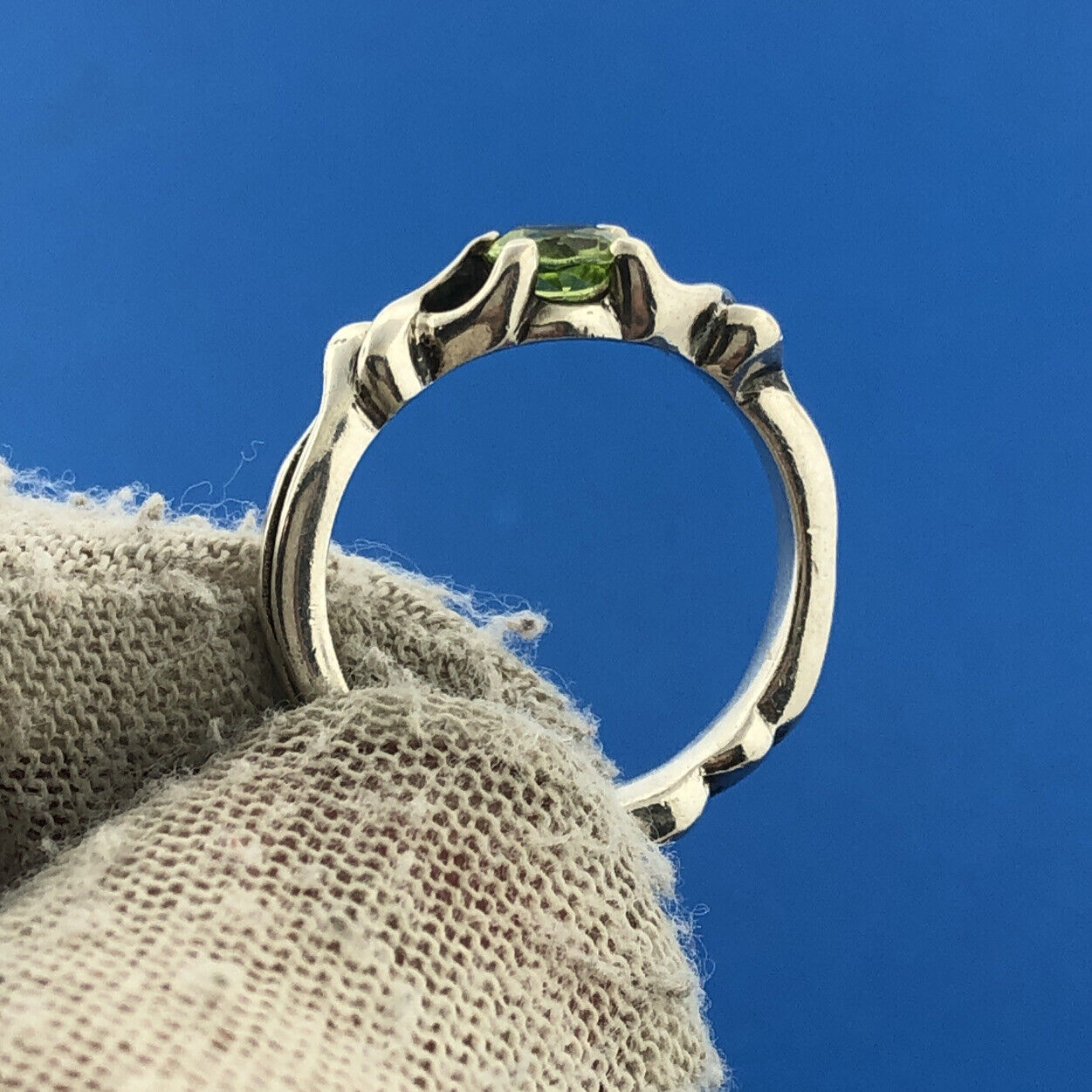 Designer Sterling Silver 925 Peridot August Anniversary Promise Ring