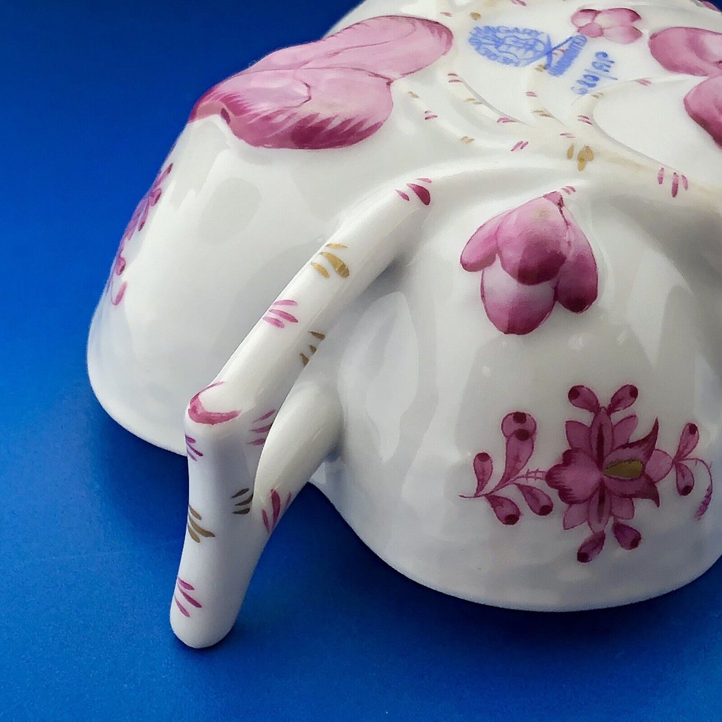 Vintage Herend Hugary Raspberry Chinese Bouquet Apponyi Deep Leaf Nappy Dish