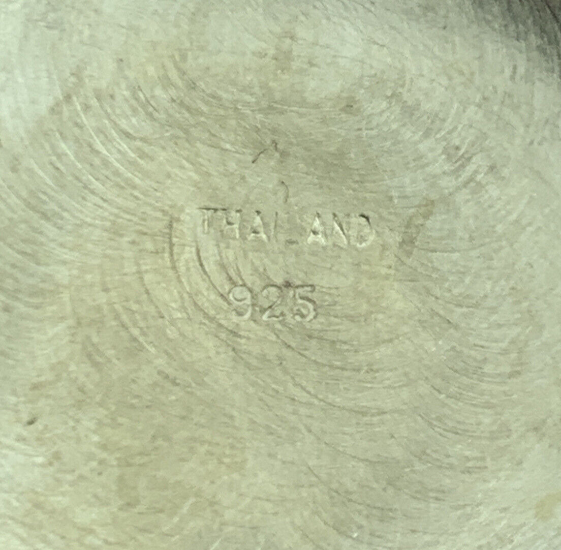 Vintage 925 Sterling Silver Floral Vine Scroll Round Locket Pendant