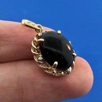 Vintage 10K Yellow Gold Black Onyx Cabochon Diamond Oval Pendant