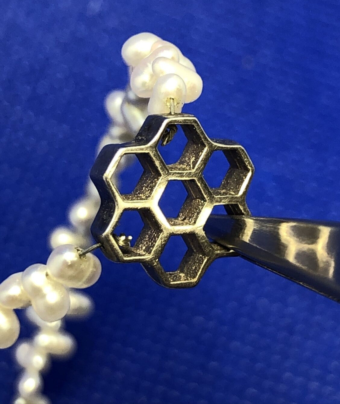 Mignon Faget 925 Sterling Silver Hive Collection Pearl Beaded Toggle Necklace