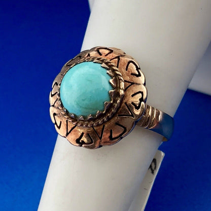 Vintage 14K Yellow Gold Turquoise Cocktail Ring Size 7.25