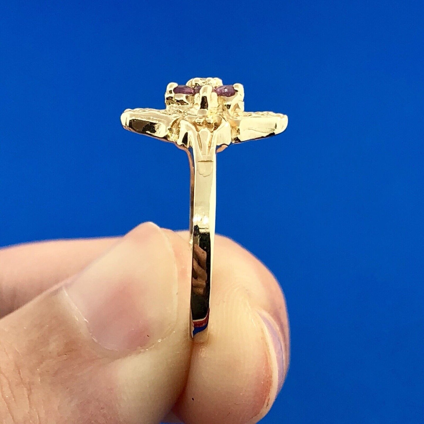 Exquisite Art Deco 10K Yellow Gold Diamond Amethyst Floral February Ring