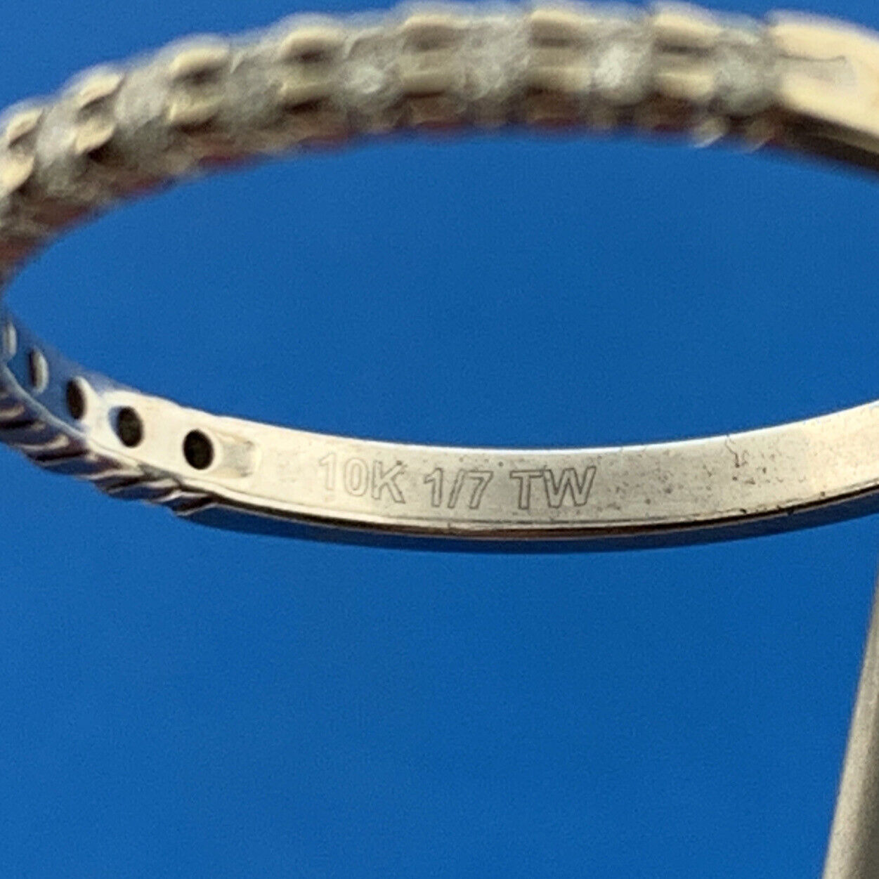 Designer 10K White Gold Diamond Wedding Anniversary Infinity Band Ring