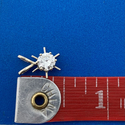 Gorgeous 10k White Gold Round Cut Solitaire Diamond Radiant Star Pendant