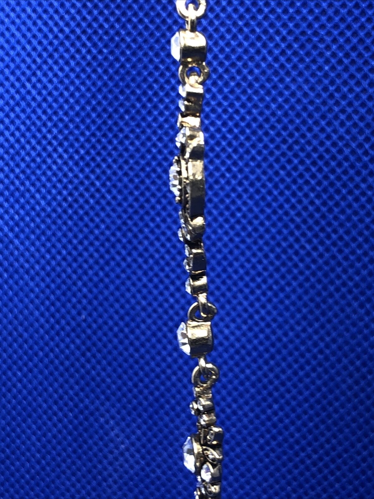 Designer carolee gold tone rhinestone Y-Drop statement necklace