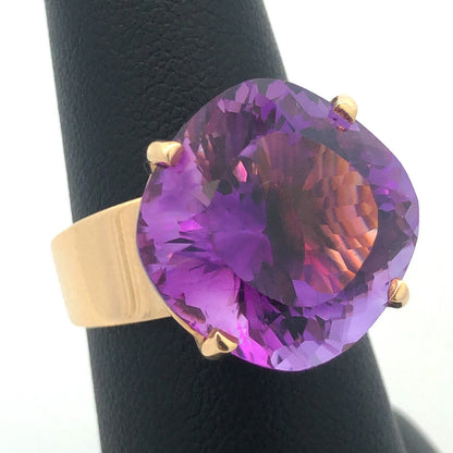 14K Yellow Gold Amethyst Cocktail Statement Solitaire Size 7.75 Ring