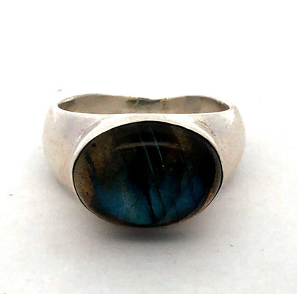 Modernist 925 Sterling Silver Oval Cabochon Labradorite Bezel Solitaire Ring