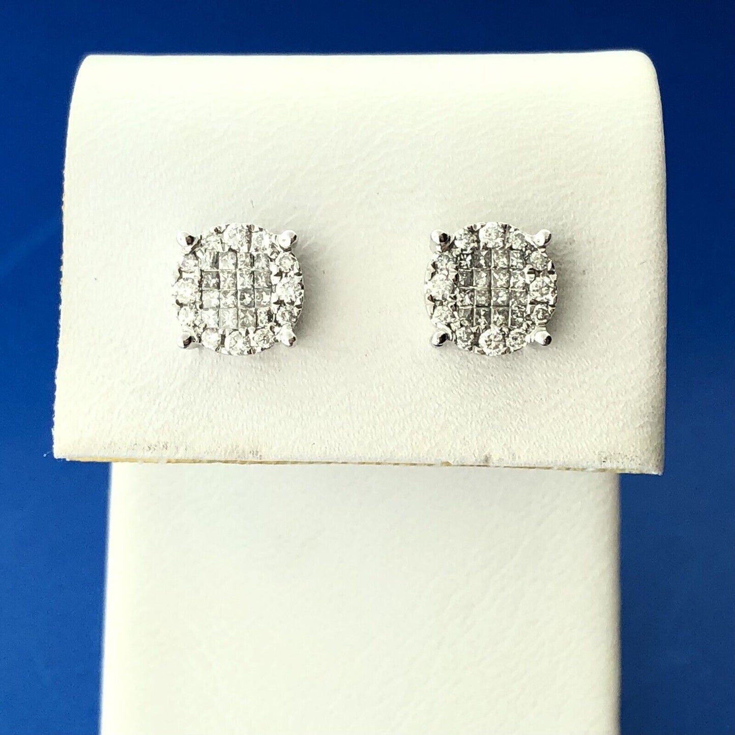 Classic 14K White Gold Princess Round Diamond Circle Cluster Stud Earrings