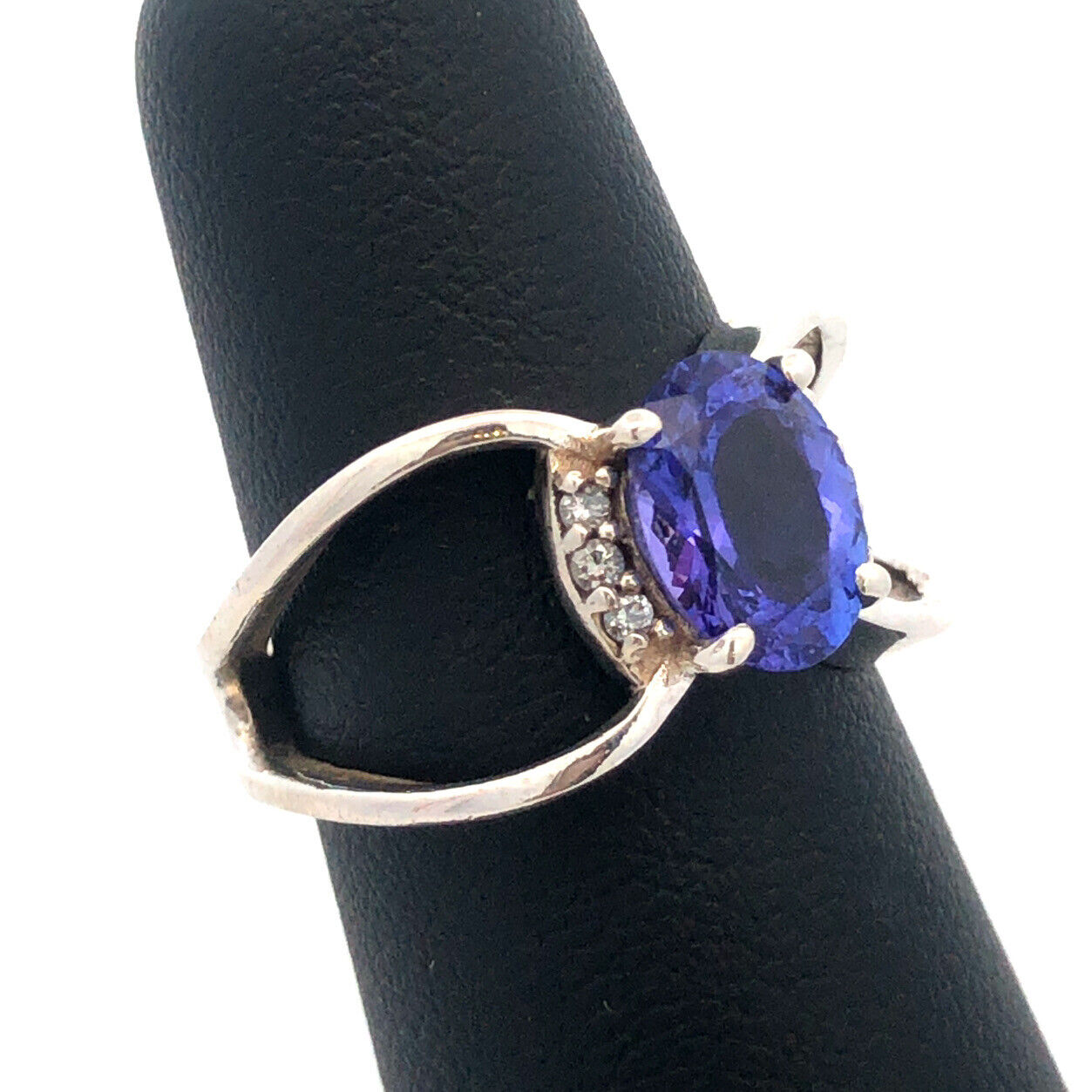 Sophia Fiori 925 Sterling Silver Oval Tanzanite Diamond Accents Split Shank Ring