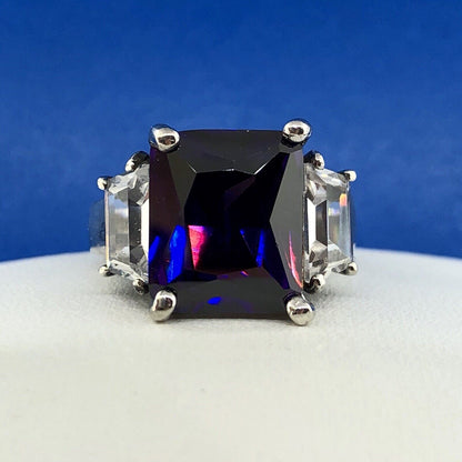Dramatic Sterling Silver 925 Purple White CZ Statement Fashion Cocktail Ring