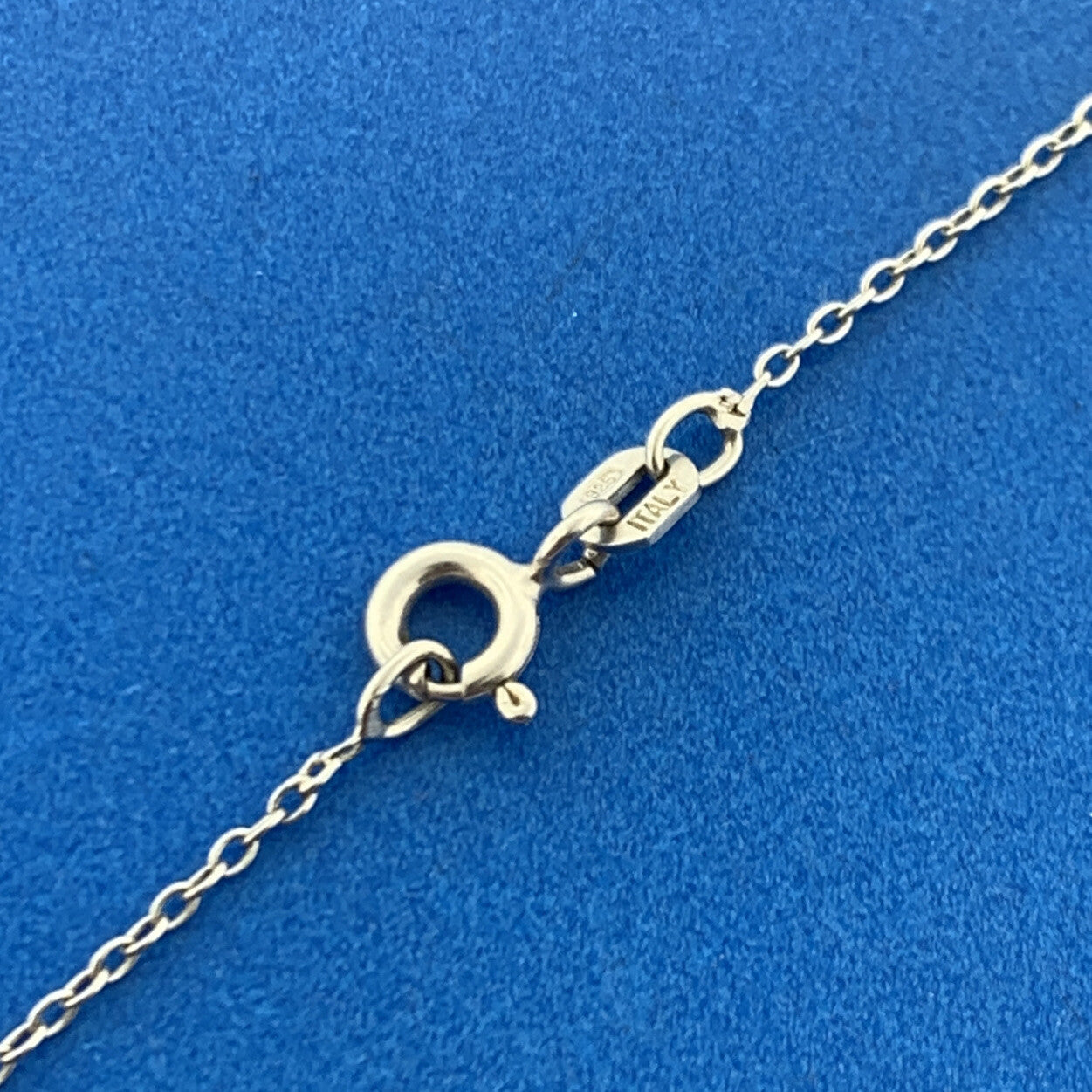 Designer 925 Sterling Silver Floating Cubic Zirconia Fleur De Lis Necklace