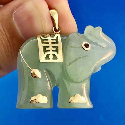 Vintage 14K Yellow Gold Carved Jade Jadeite Ruby Eye Elephant Good Luck Pendant