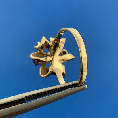 Vintage 14K Yellow Gold London Blue Topaz Starburst December Anniversary Ring