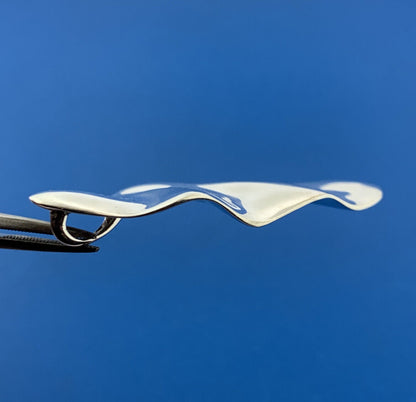 Designer Stunning Sterling Silver 925 Abstract Oval Crunched Wavy Pendant