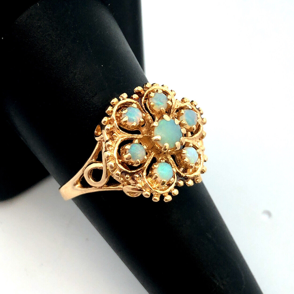 Vintage 14K Yellow Gold Opal Cabochons Flower Floral Cluster Statement Ring