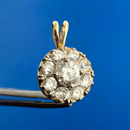 Gorgeous 14k Yellow Gold Round Cut Cubic Zirconia CZ Circle Cluster Pendant