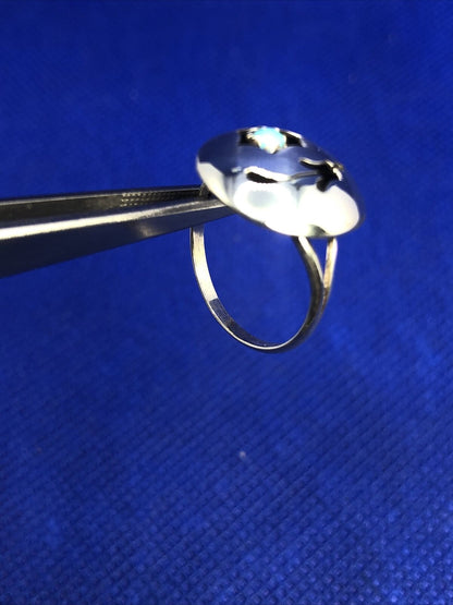 Native American Signed 925 Sterling Silver Turquoise Cabochon Storyteller Ring