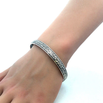 Vintage 925 Sterling Silver Floral Vine Etched Bangle Bracelet