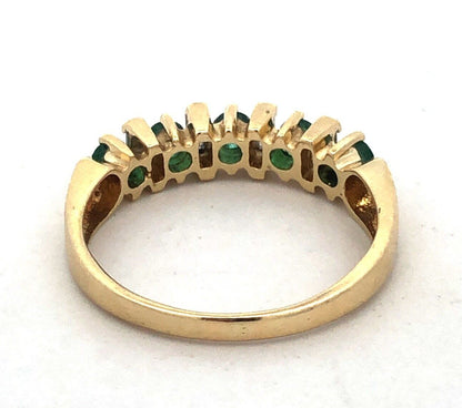Designer 14K Yellow Gold Green Emeralds Diamond Wedding Anniversary Band Ring