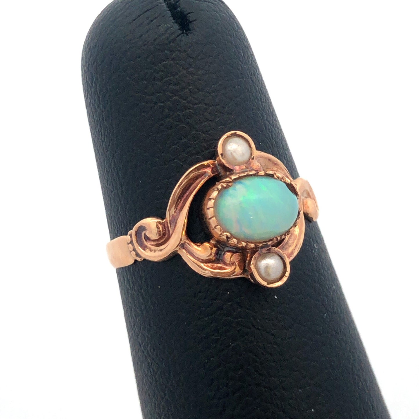 Vintage Estate 10k Yellow Gold White Opal Pearl Whimsical Wavy Ring Size 4.5