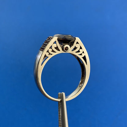 Designer 925 Sterling Silver Oval Quartz Garnet Accented Cocktail Ring