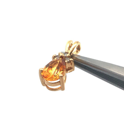 Gorgeous 14k Yellow Gold Pear Cut Citrine Round Cut Diamond Accent Pendant