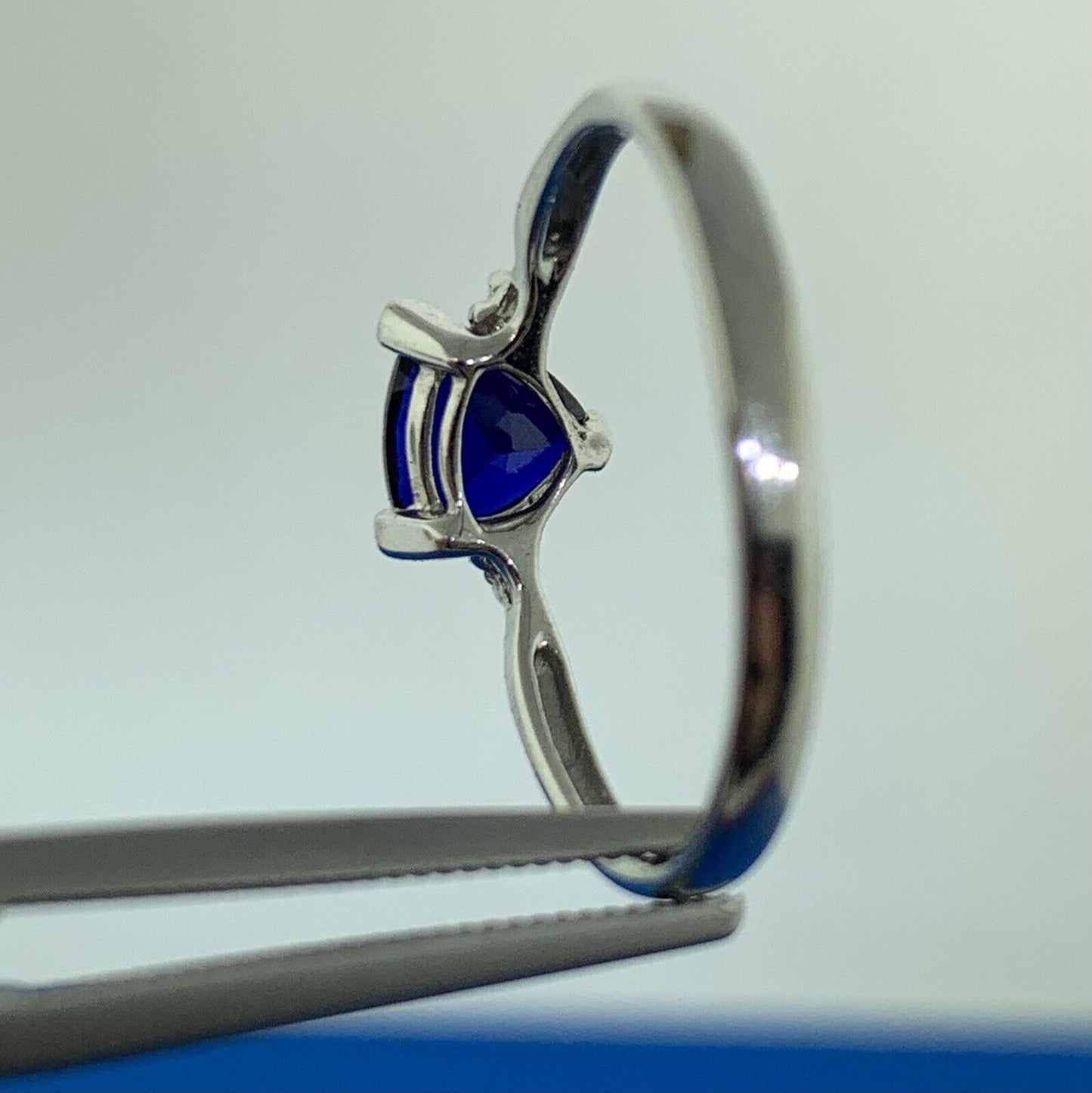 10K White Gold Trillion Cut Sapphire Diamond Accented Size 7 Ring