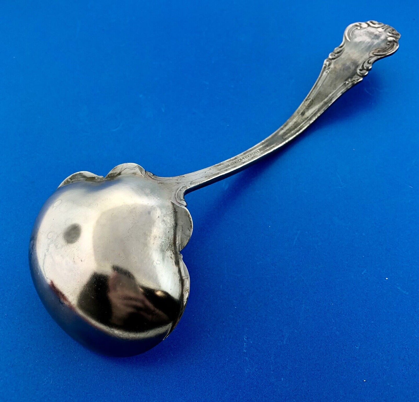 Vintage 1901 Oneida Community Triple Plate Avalon Soup Sauce Ladle Original Box