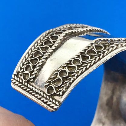 Estate 925 Sterling Silver Black Onyx Cabochon Wheat Scroll Wide Cuff Bracelet